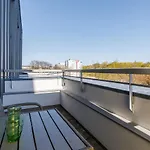 Mezzanine In 5 Star With Swimming Pool By Renters Aparthotel Kołobrzeg