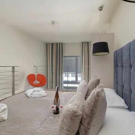 Mezzanine In 5 Star With Swimming Pool By Renters Aparthotel Kolobrzeg