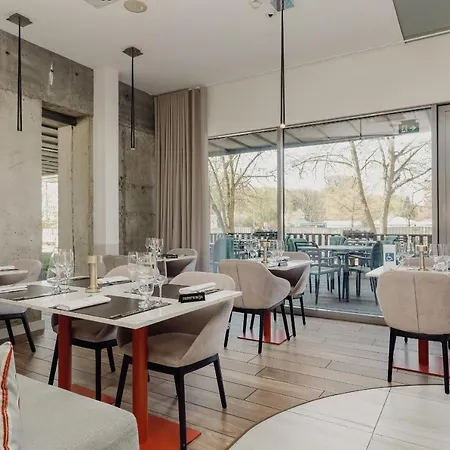 Mezzanine In 5 Star With Swimming Pool By Renters 3*