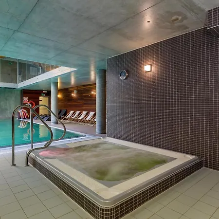 Mezzanine In 5 Star With Swimming Pool By Renters 3* Kołobrzeg